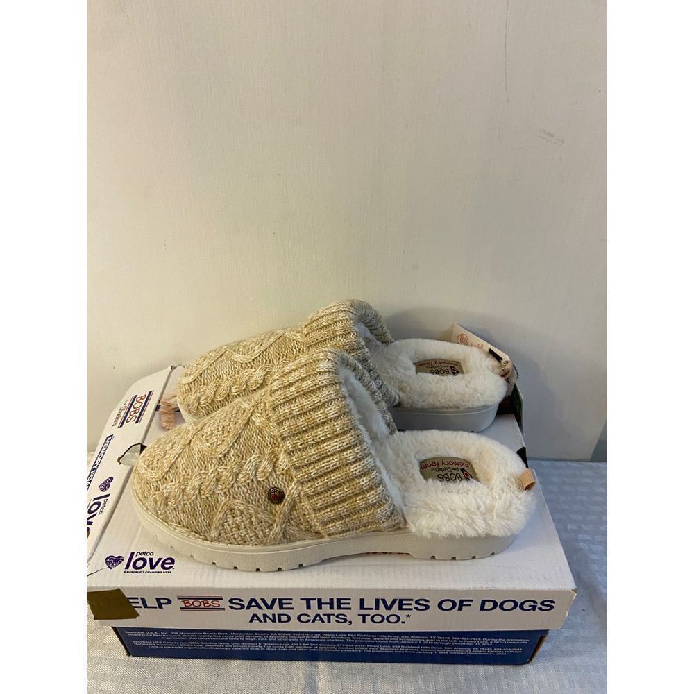 Skechers‎ Bobs memory foam slippers 9.5 natural mules new